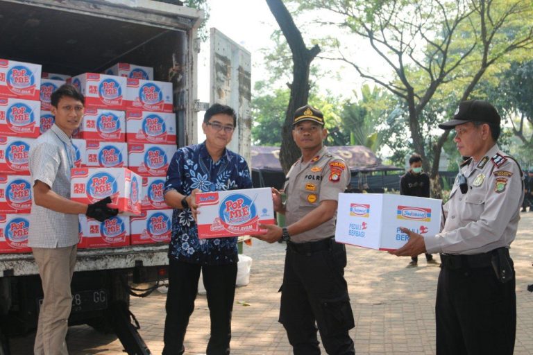 Bantuan logistik kepada petugas keamanan gabungan Polisi dan TNI selama bulan Ramadhan