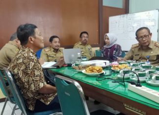 Seleksi Anggota Badan Penyelesaian Sengketa Konsumen Provinsi Jawa Timur bersama Disperindag dan Kepala UPT serta APRINDO Jawa Timur