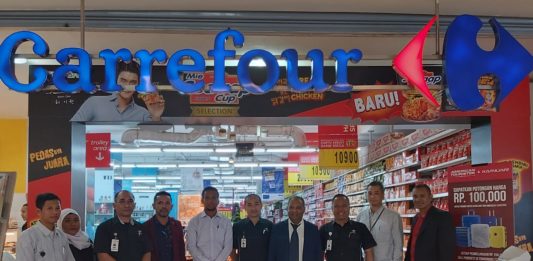 Kunjungan Kepala BPOM Timor Leste ke Toko Carrefour