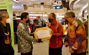 Aprindo Apresiasi Founder Alfamart Sebagai Tokoh Inspiratif Ritel