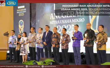Indomaret Raih Anugerah Mitra Usaha Mikro 2025, Sekjen APRINDO Hadir Berikan Apresiasi